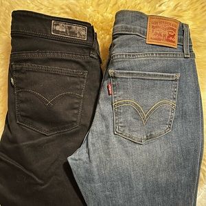 2 Pair Lot Juniors Levi’s Skinny Jeans